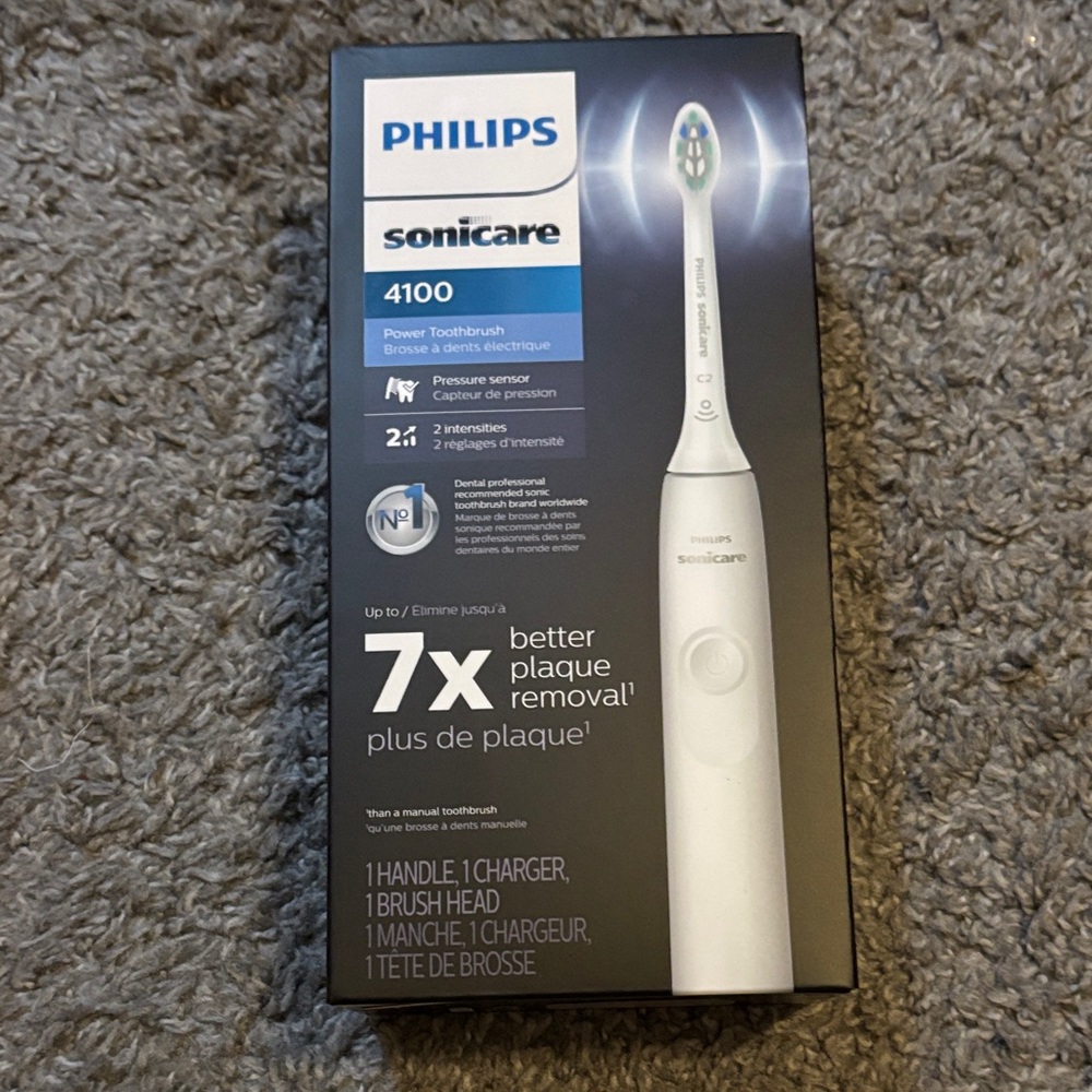 Philips Sonicare 4100 Power Toothbrush in White